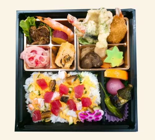 魚吉(吉祥)の海鮮ちらしご膳 